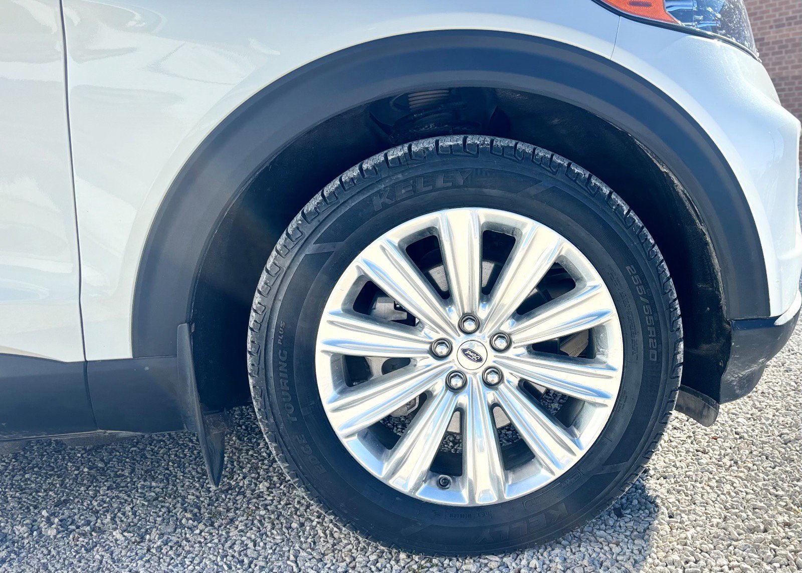 Certified 2020 Ford Explorer Limited image 19