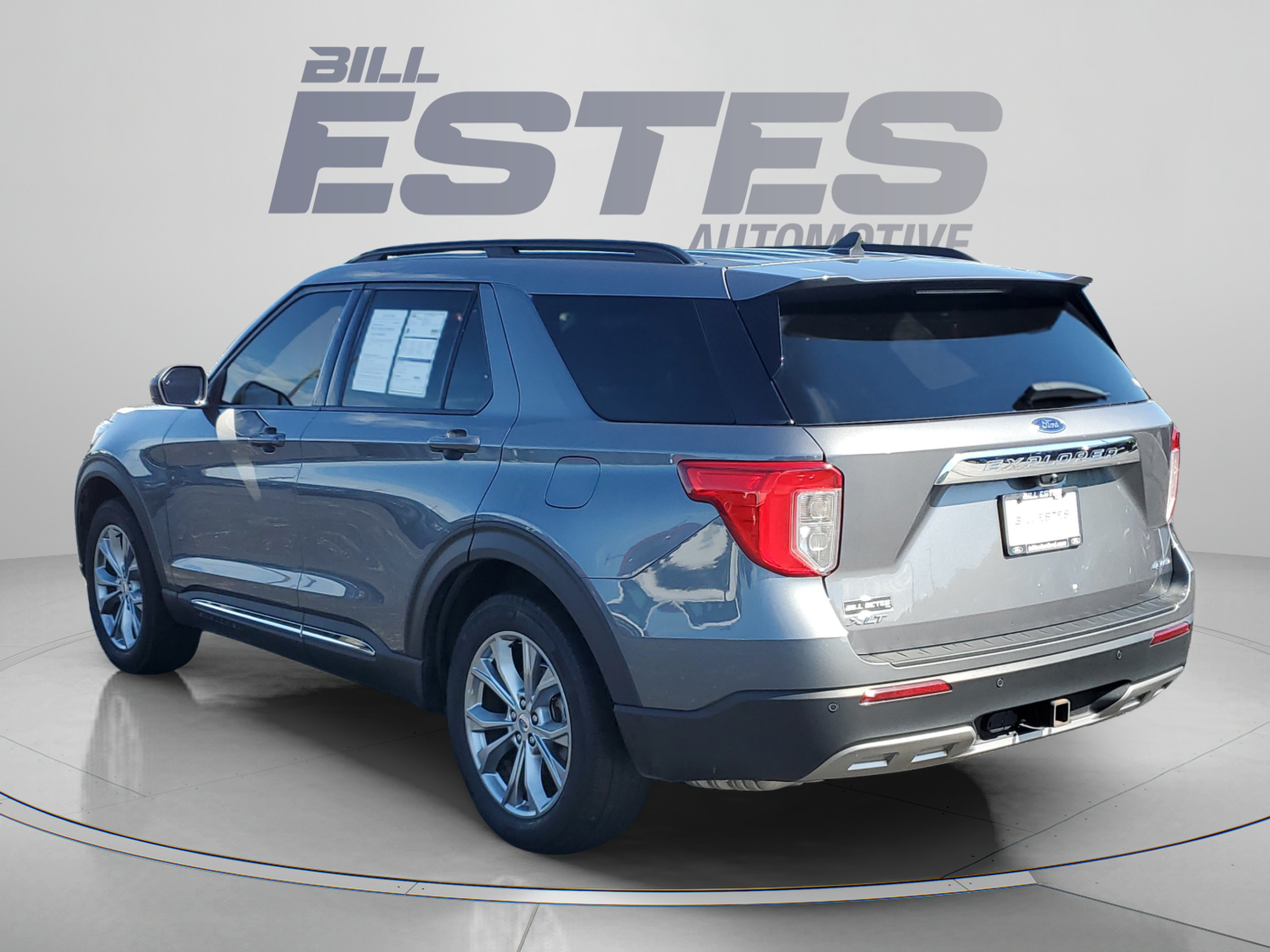 Certified 2023 Ford Explorer XLT w/ Equipment Group 202A AWD/4WD image 2