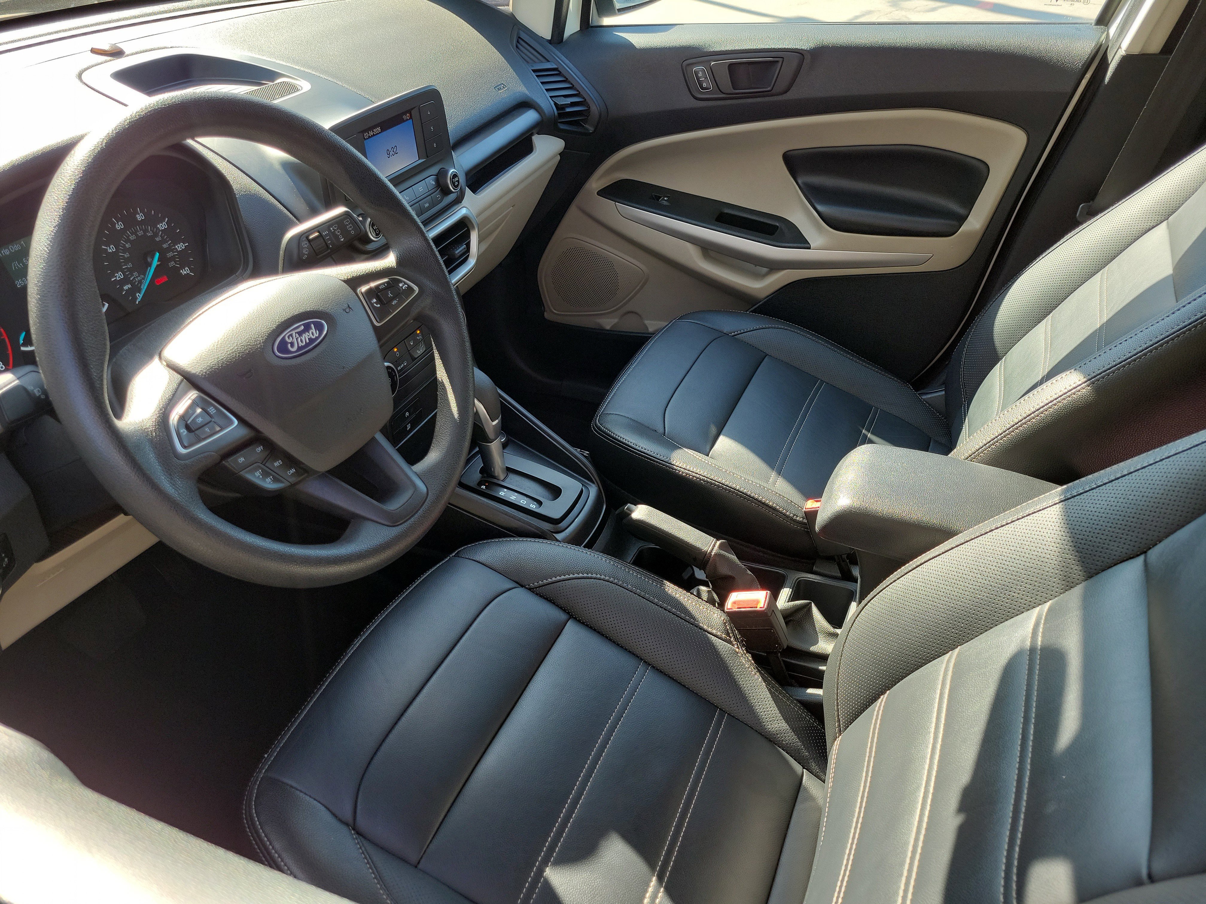 Certified 2021 Ford EcoSport S image 4