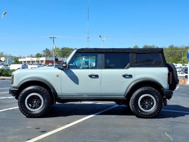 Certified 2022 Ford Bronco Badlands image 2
