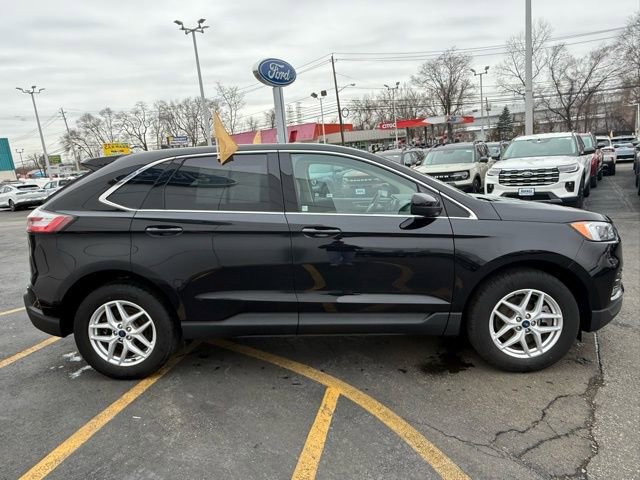 Certified 2022 Ford Edge SEL w/ Convenience Package AWD/4WD image 10