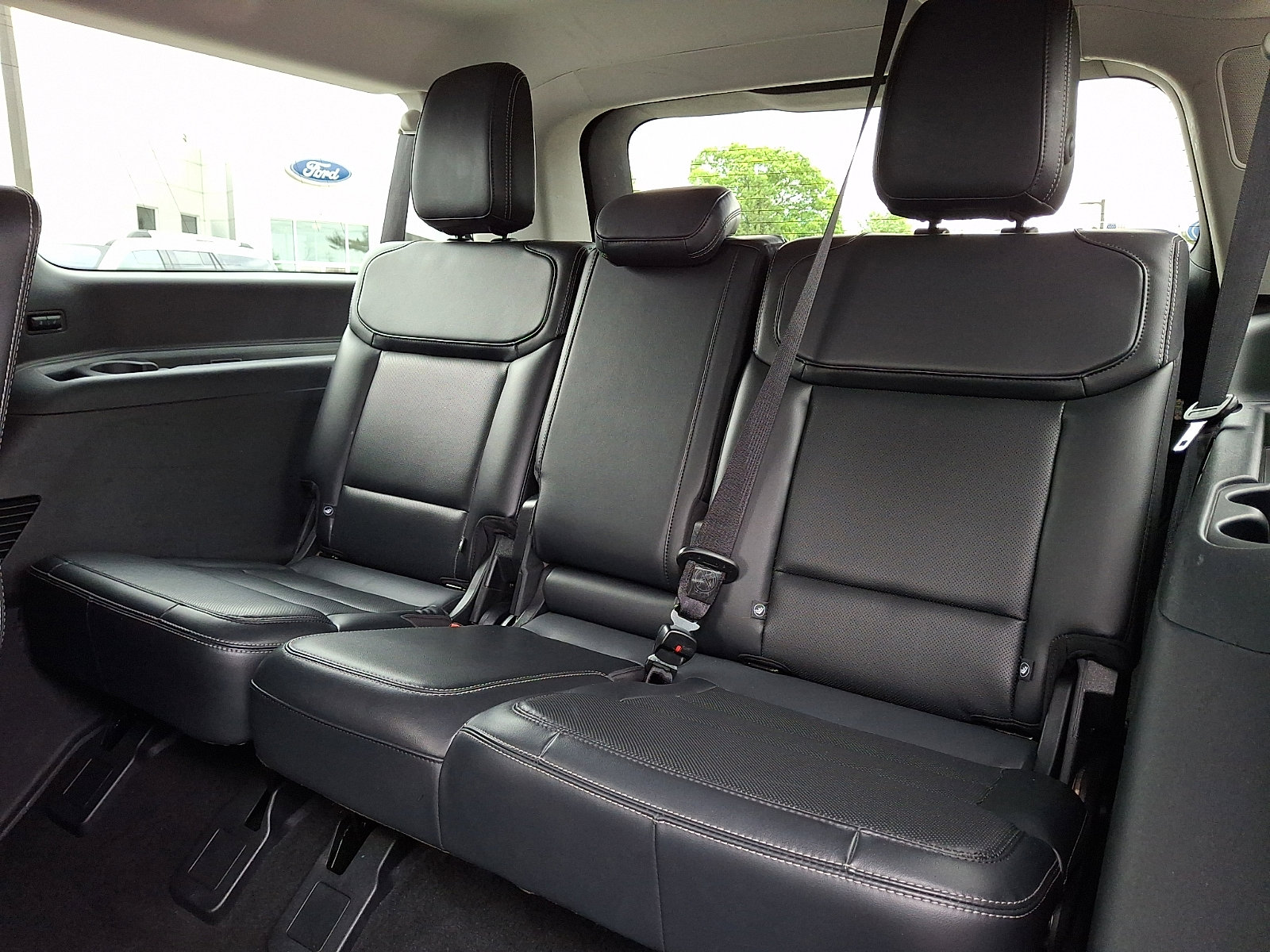 Certified 2025 Ford Expedition Max Platinum AWD/4WD image 14