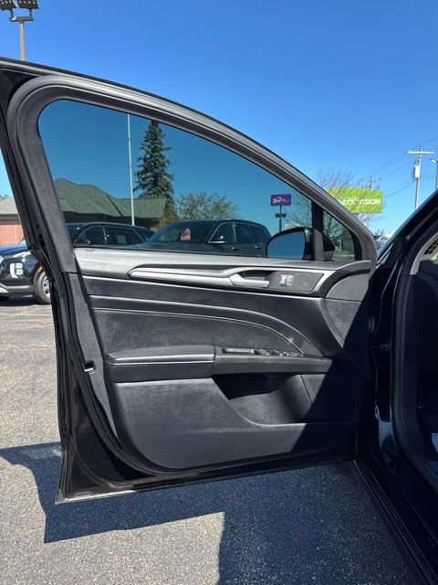 Certified 2020 Ford Fusion Titanium AWD/4WD image 14