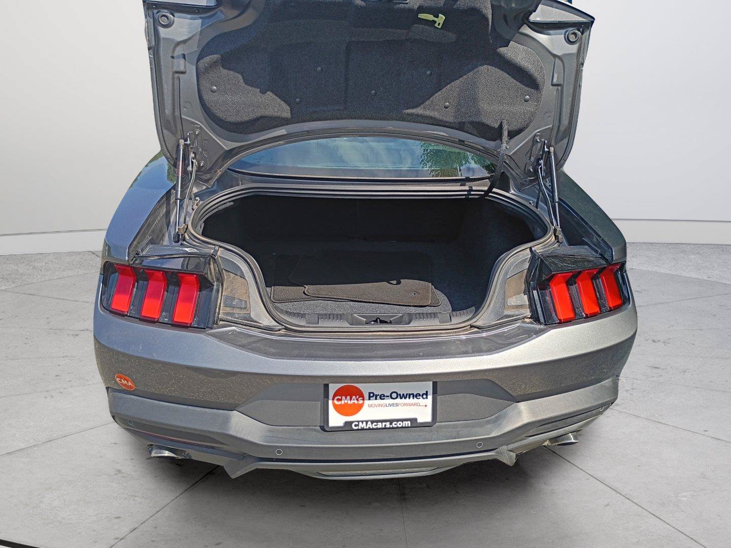 Certified 2025 Ford Mustang Coupe RWD image 16
