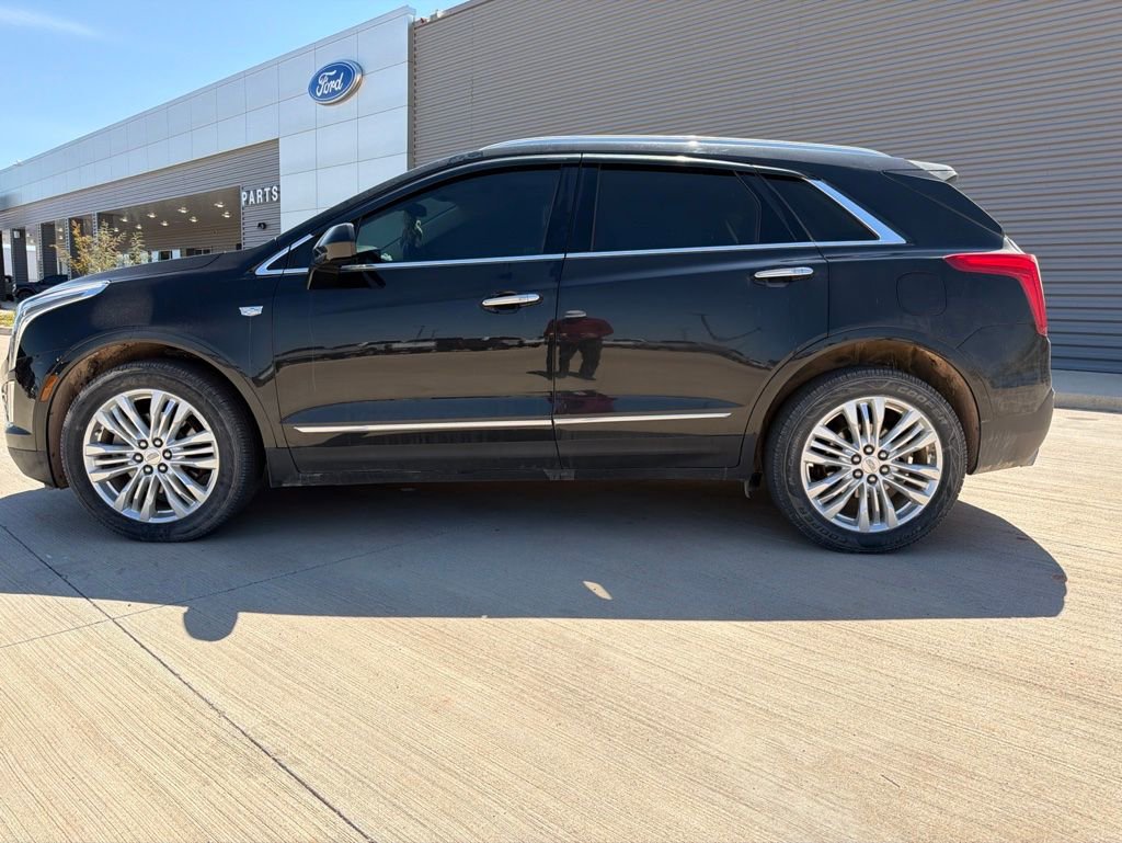 Used 2018 Cadillac XT5 Premium Luxury AWD/4WD image 3
