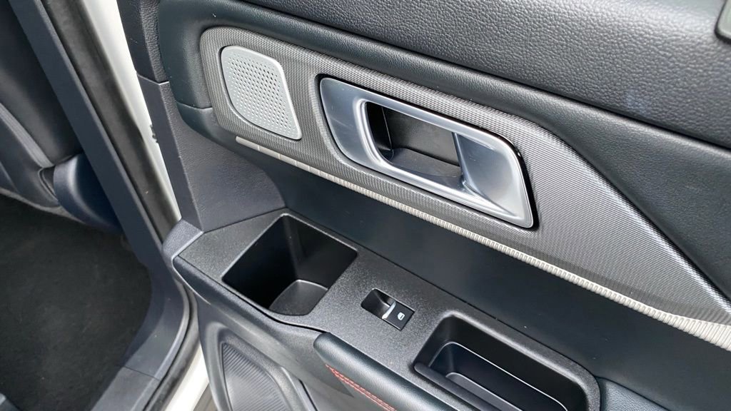 Certified 2025 Ford Explorer ST image 27
