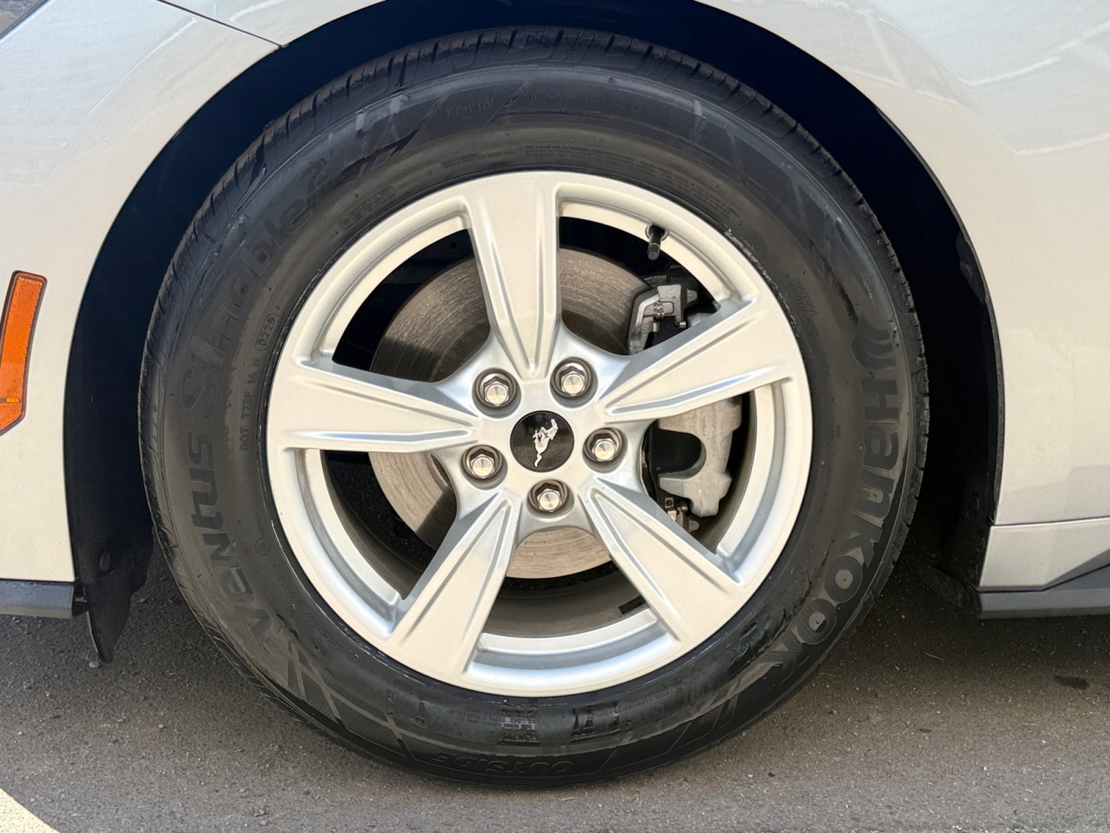 Certified 2024 Ford Mustang Coupe image 11