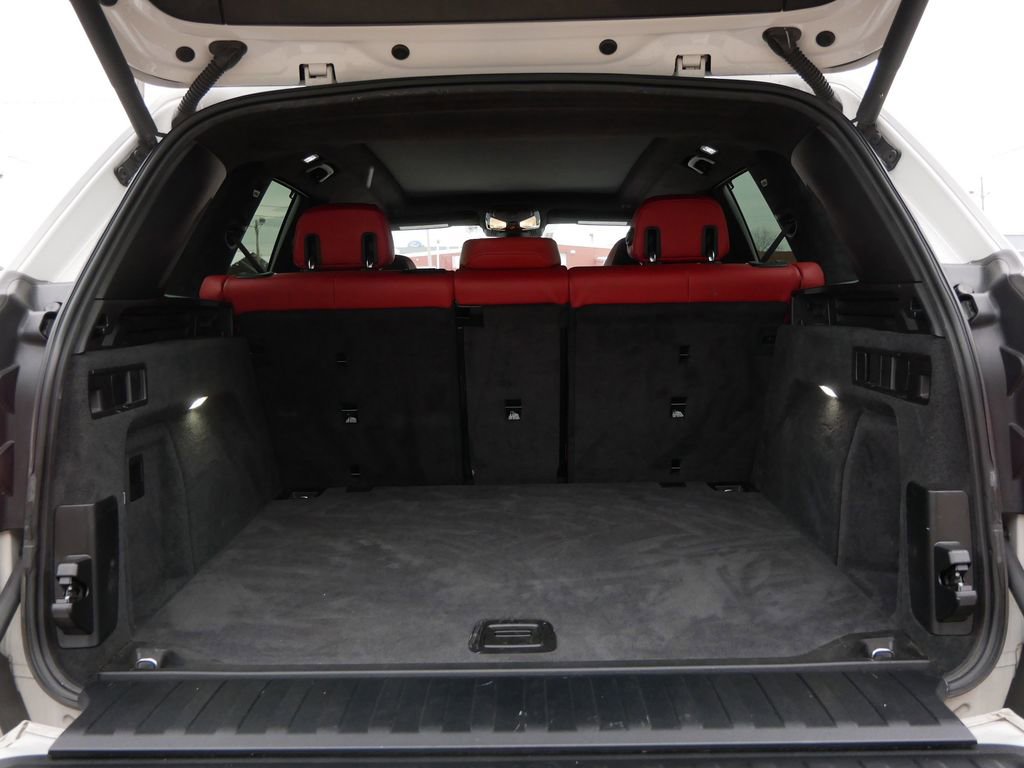 Used 2021 BMW X5 M Base w/ Competition Package image 10