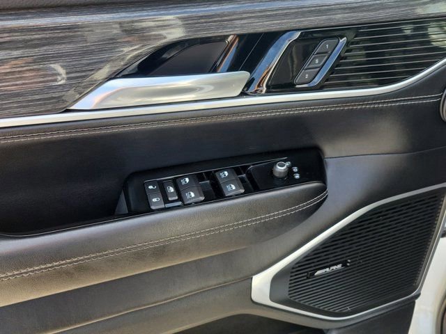 Used 2022 Jeep Wagoneer Series III image 23