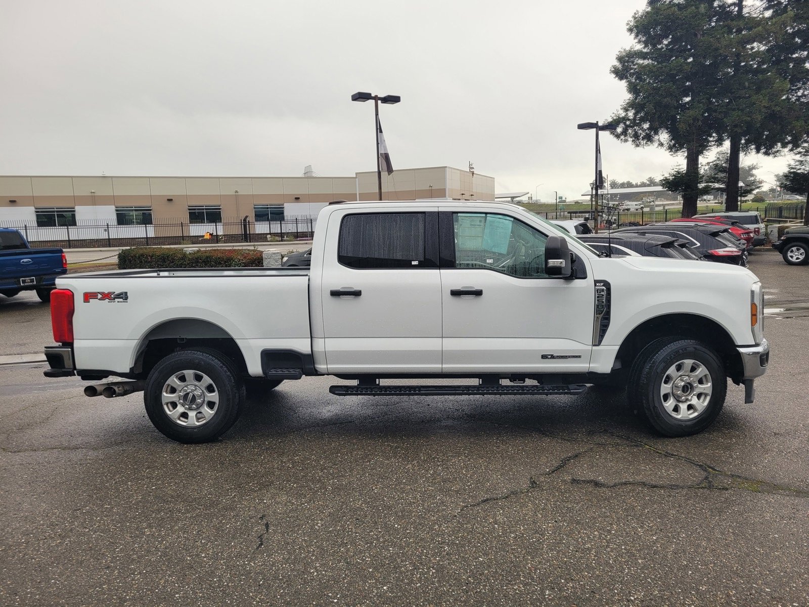 Certified 2024 Ford F250 XLT w/ FX4 Off-Road Package image 3