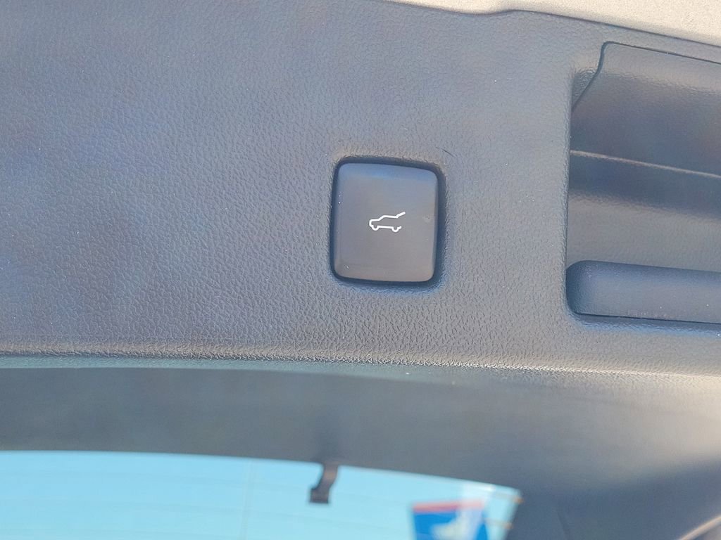 Certified 2024 Ford Escape ST-Line FWD image 12