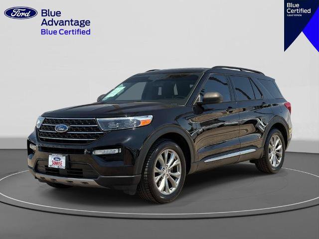 Certified 2022 Ford Explorer XLT w/ Equipment Group 202A RWD image 1