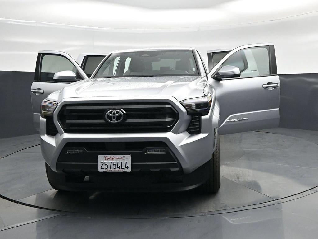 Used 2026 Toyota Tacoma SR5 RWD image 25