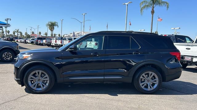 Certified 2022 Ford Explorer XLT w/ Equipment Group 202A image 7