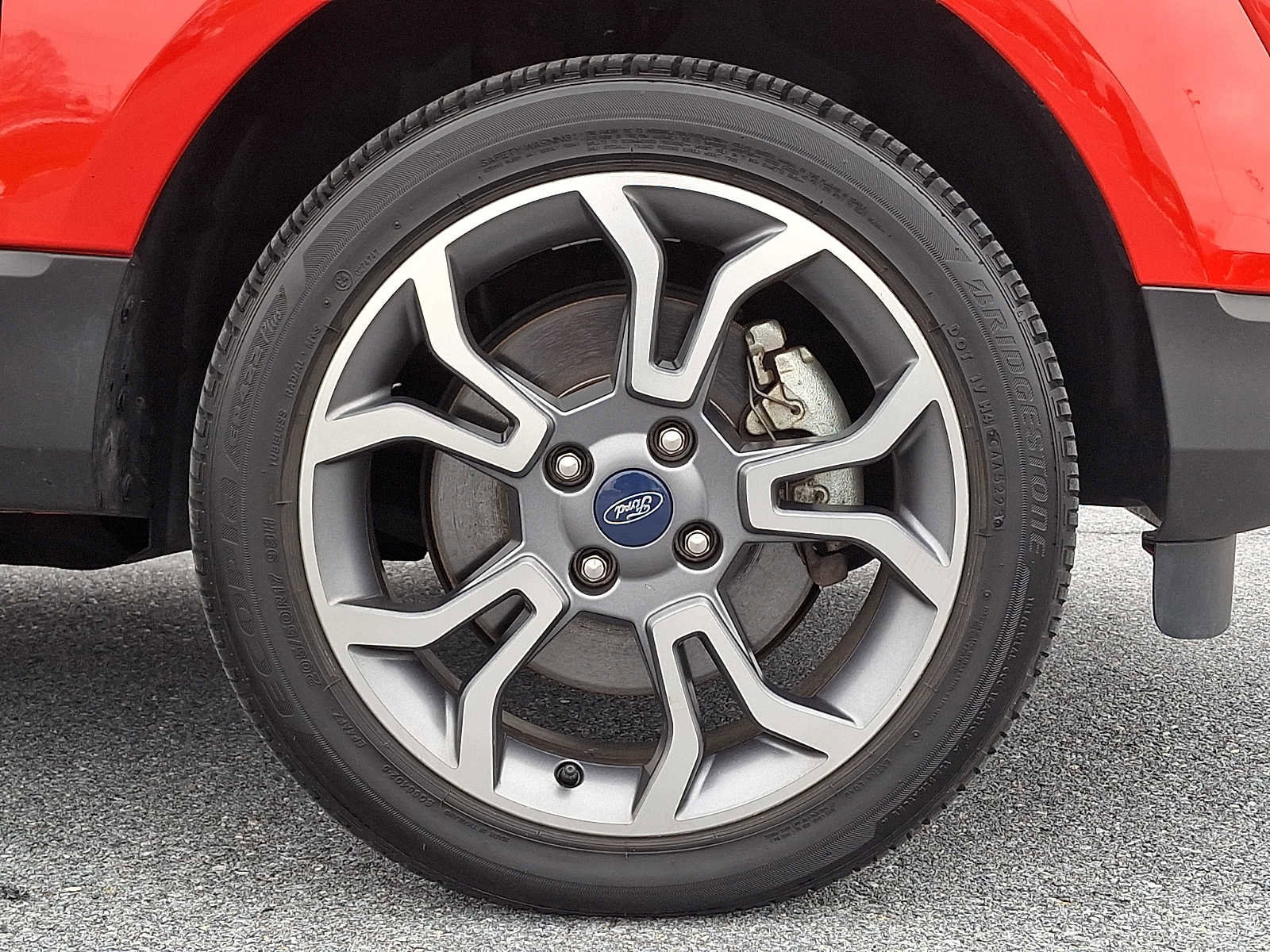 Certified 2018 Ford EcoSport SE image 8