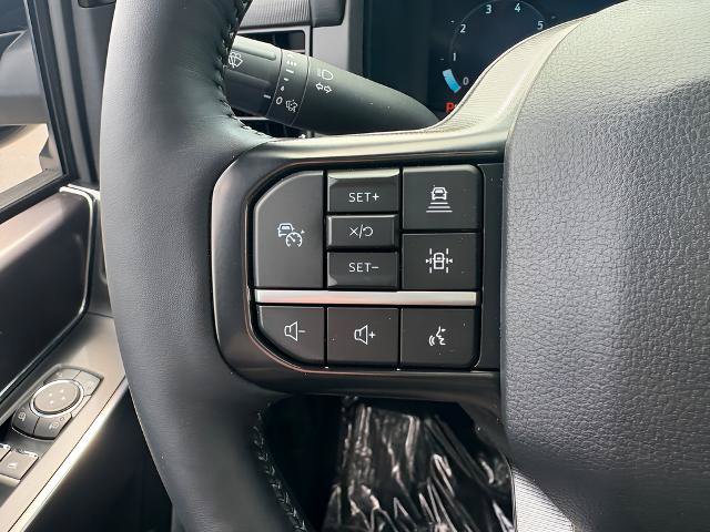 Certified 2025 Ford F150 Platinum w/ Equipment Group 702A High AWD/4WD image 18