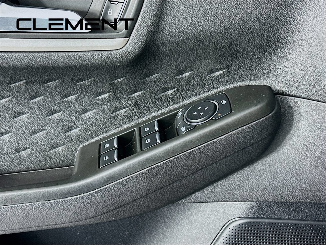 Certified 2020 Ford Escape SE FWD image 26
