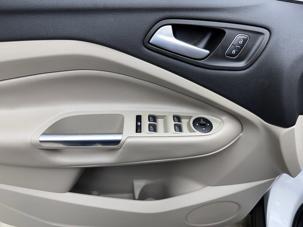 Certified 2019 Ford Escape SEL FWD image 11