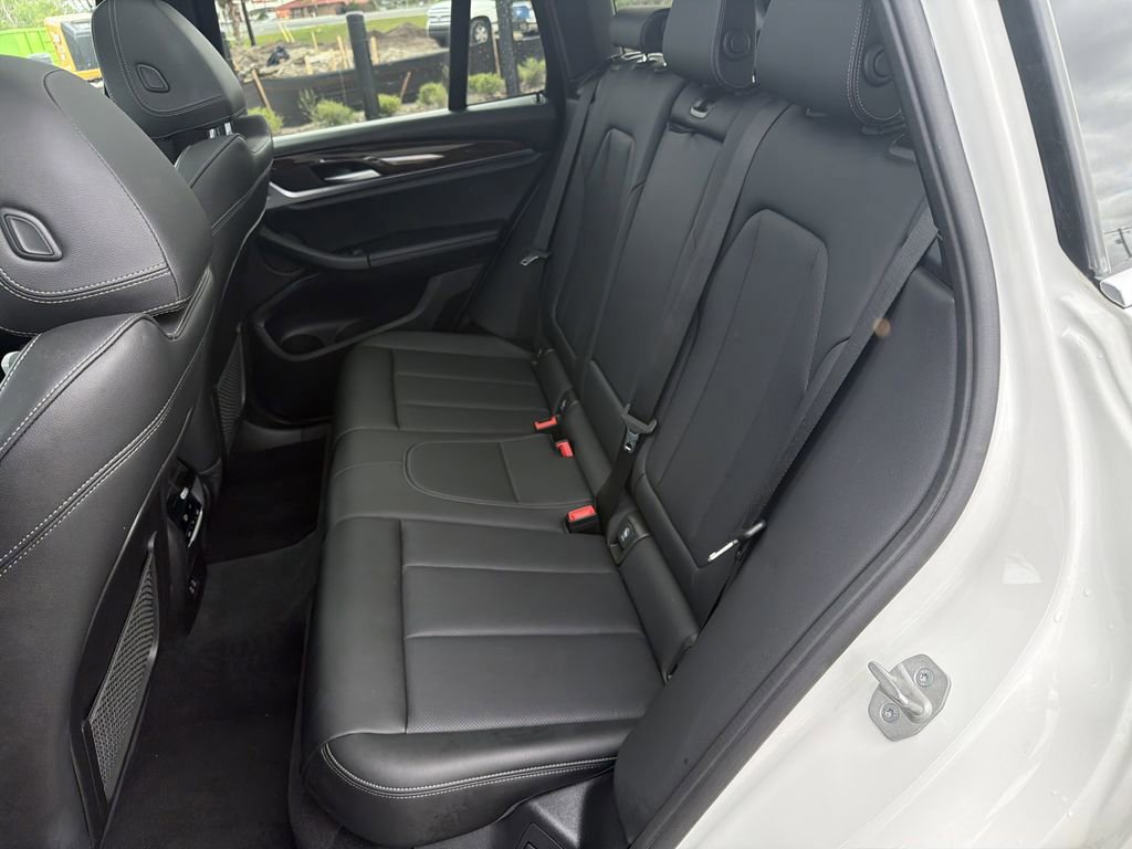 Used 2024 BMW X3 sDrive30i image 17