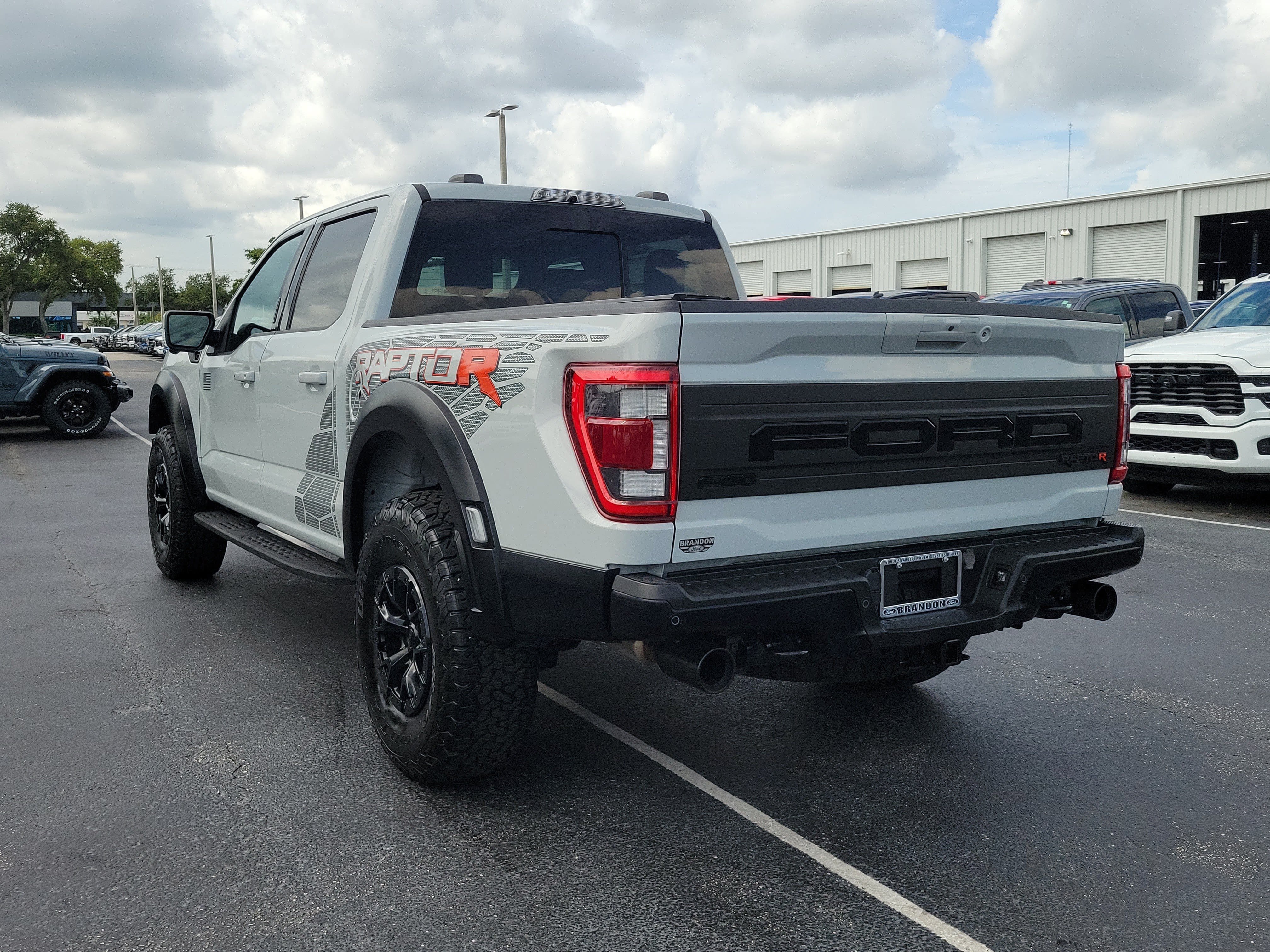 Certified 2023 Ford F150 Raptor w/ Equipment Group 802A Raptor R AWD/4WD image 7