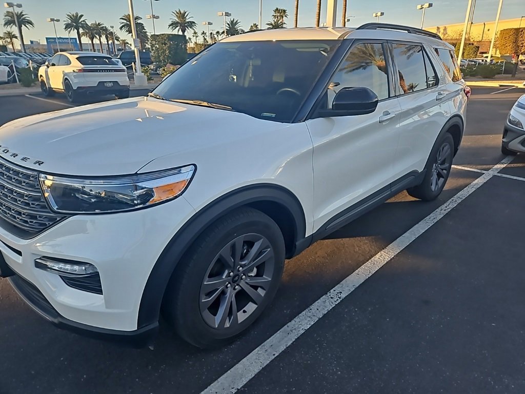 Certified 2023 Ford Explorer XLT w/ Equipment Group 202A