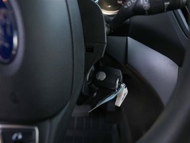 Certified 2018 Ford Escape SE w/ Ford Safe & Smart Package FWD image 31
