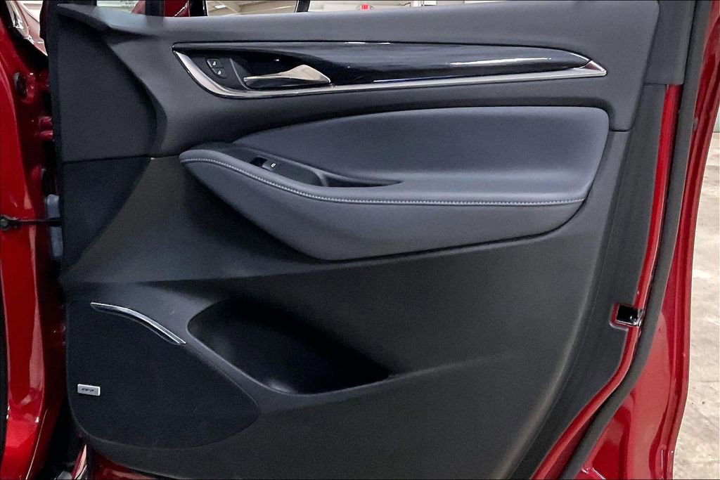 Used 2024 Buick Enclave Premium image 22