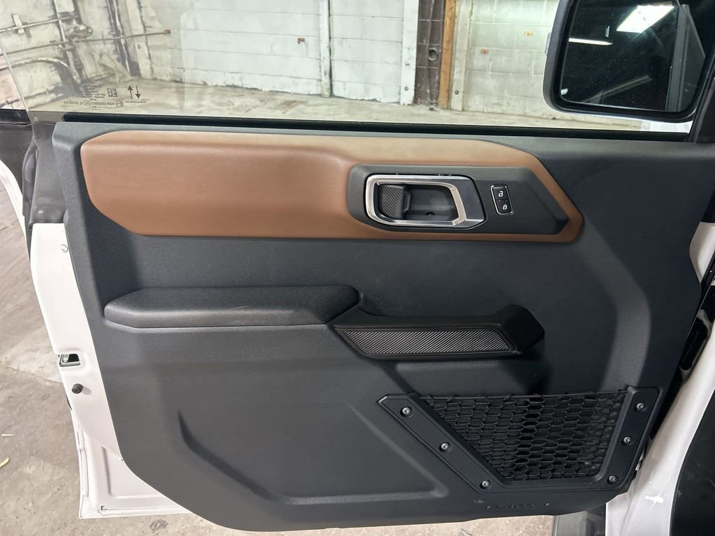 Certified 2024 Ford Bronco Outer Banks AWD/4WD image 13