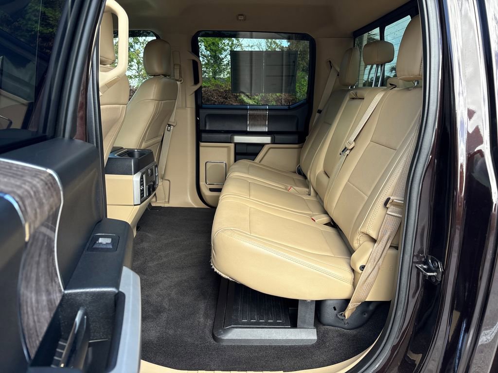 Certified 2018 Ford F250 Lariat w/ Chrome Package image 32