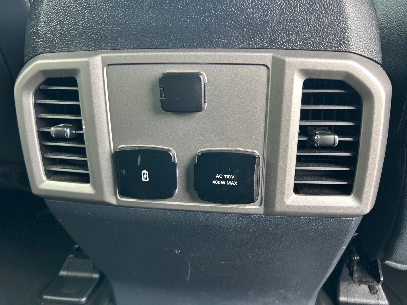Certified 2022 Ford F250 Lariat AWD/4WD image 23