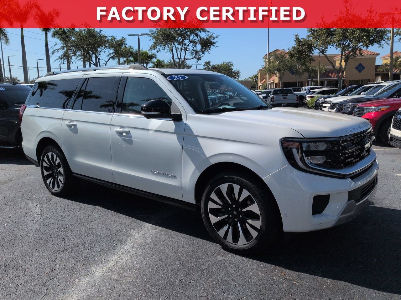 Certified 2025 Ford Expedition Max Platinum w/ Driver's Package AWD/4WD image 2