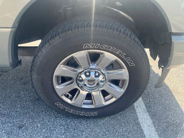 Certified 2020 Ford F250 Platinum w/ FX4 Off-Road Package AWD/4WD image 10