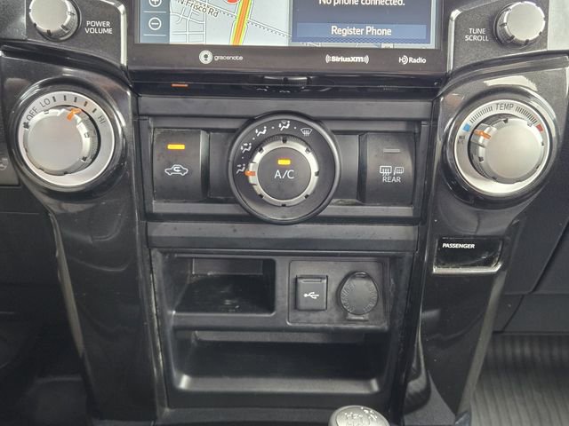 Used 2023 Toyota 4Runner TRD Off-Road Premium w/ Moonroof Package AWD/4WD image 18