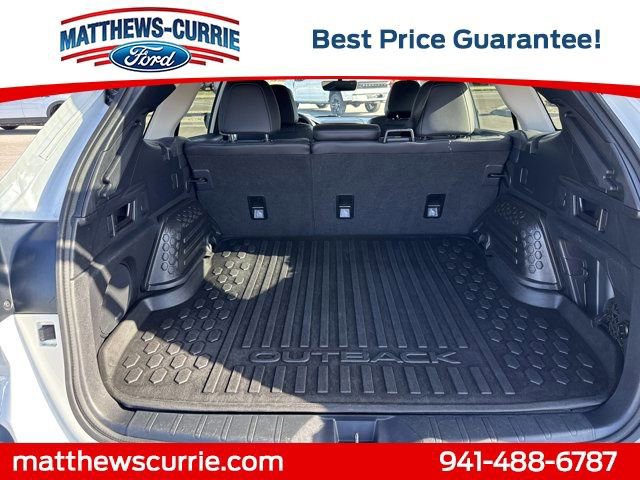 Used 2024 Subaru Outback Limited AWD/4WD image 13