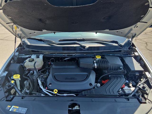Used 2023 Chrysler Pacifica Touring-L FWD image 30