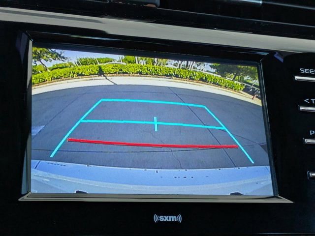 Used 2020 Toyota Camry SE image 26