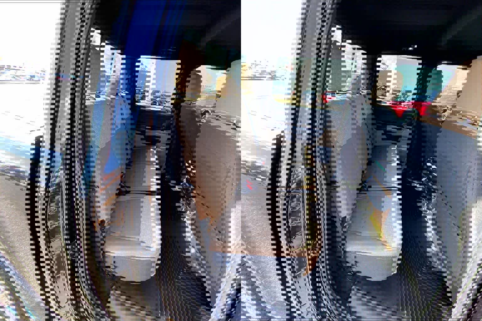 Certified 2022 Ford F150 XLT w/ Equipment Group 302A High image 19