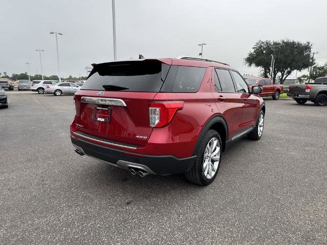 Certified 2023 Ford Explorer Platinum w/ Technology Package AWD/4WD image 3