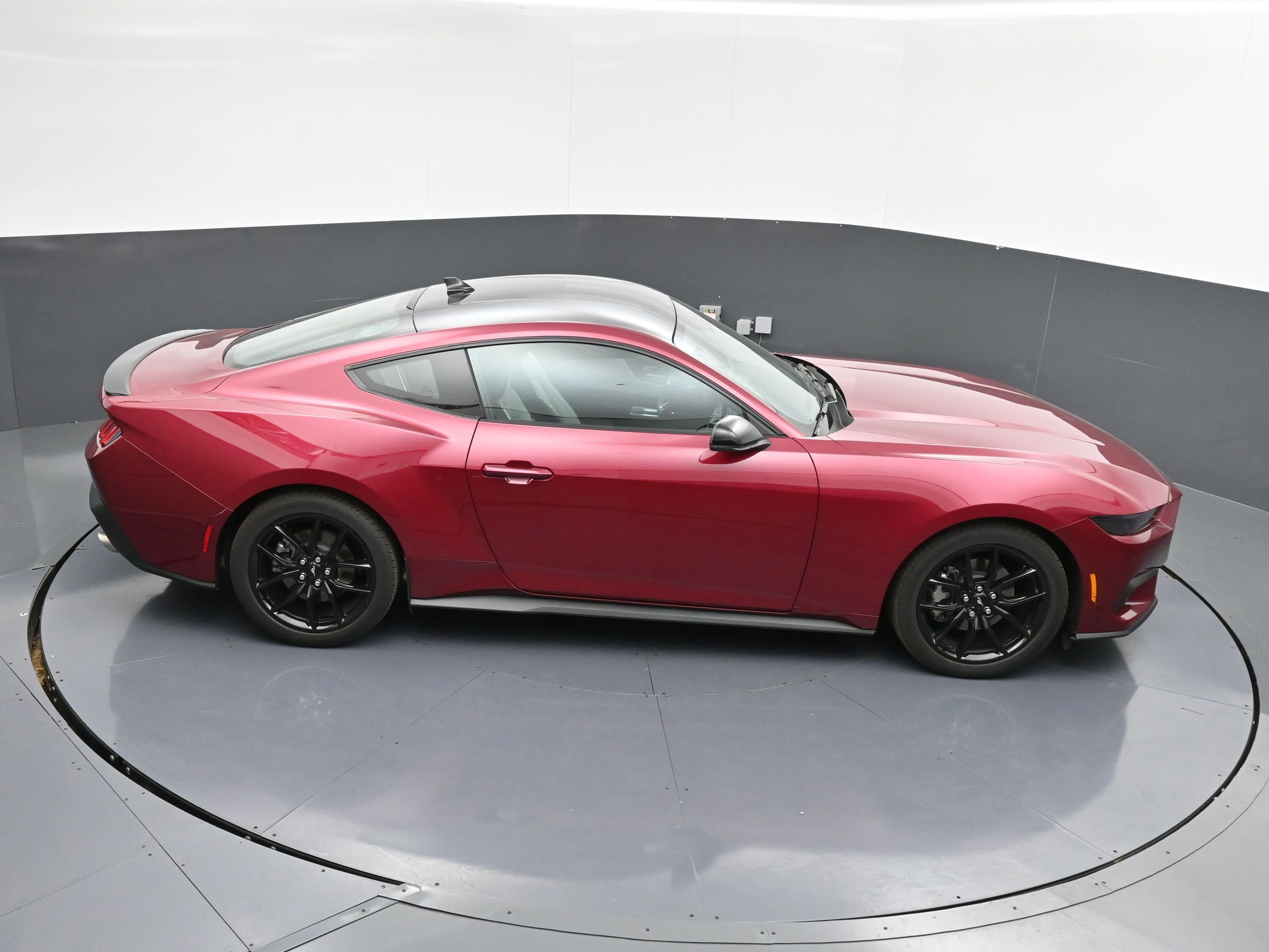 Certified 2025 Ford Mustang Premium image 20