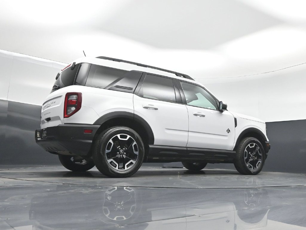 Certified 2023 Ford Bronco Sport Outer Banks w/ Tech Package AWD/4WD image 44