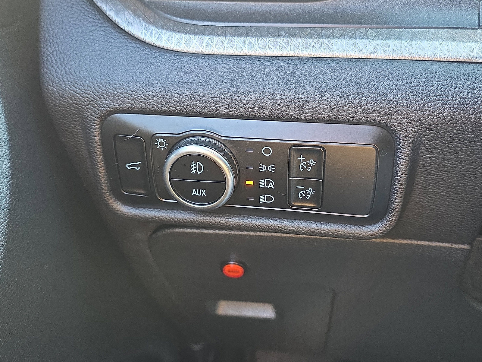 Certified 2024 Ford Explorer Timberline w/ Timberline Technology Package AWD/4WD image 37