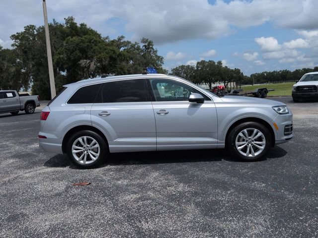 Used 2019 Audi Q7 3.0T Premium w/ Convenience Package AWD/4WD image 4