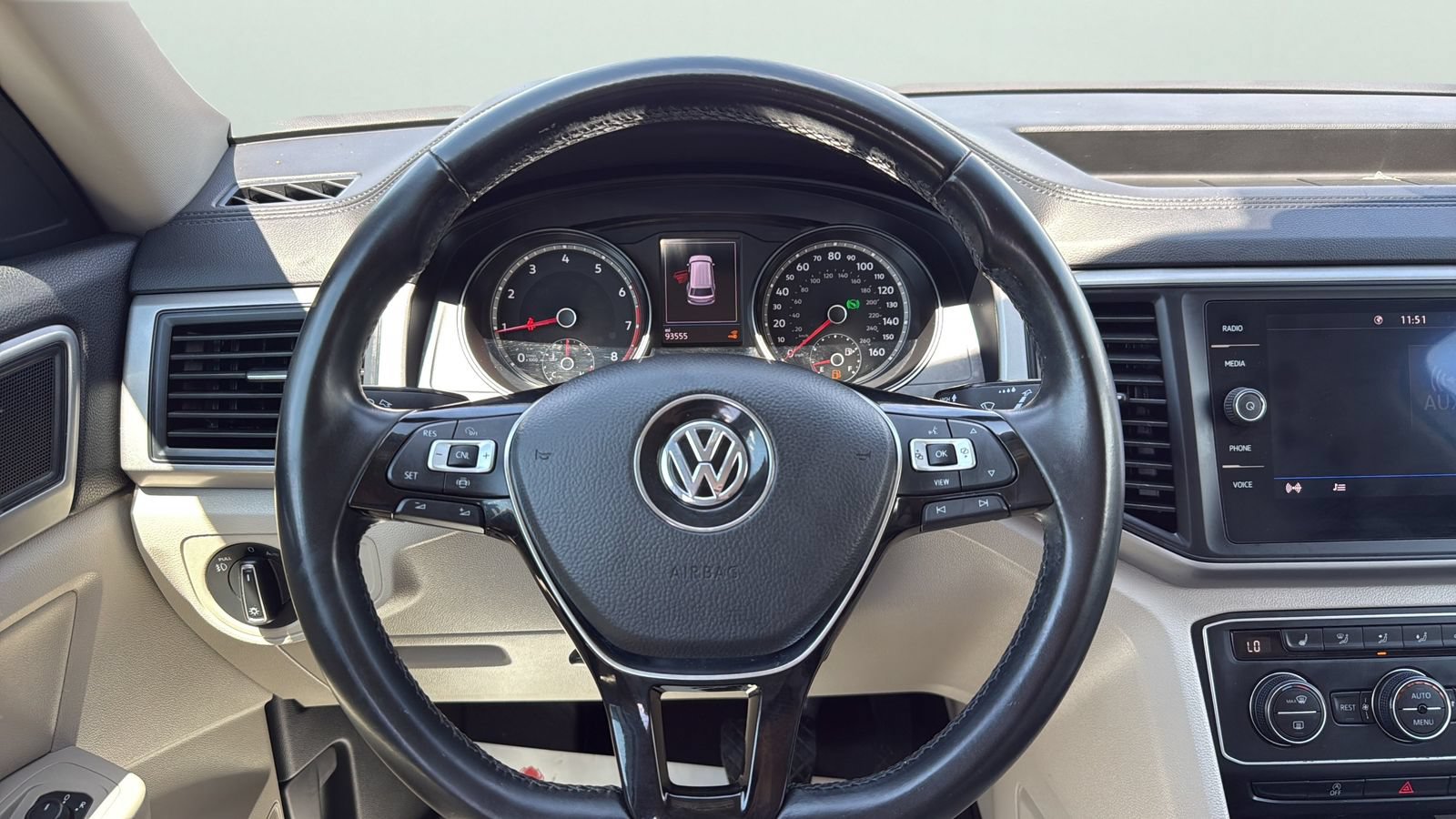 Used 2020 Volkswagen Atlas SE FWD image 15