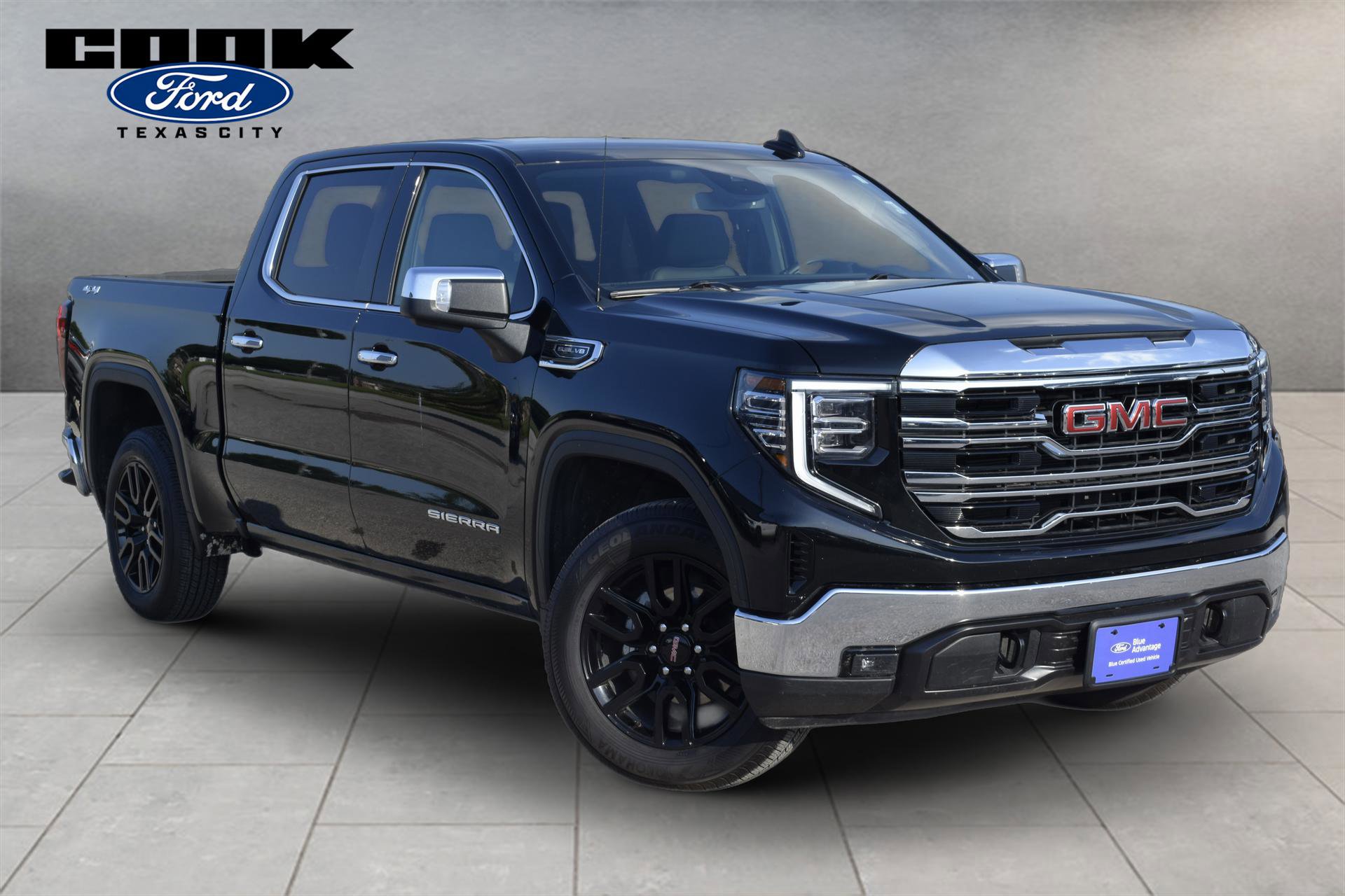 Used 2026 GMC Sierra 1500 SLT AWD/4WD image 2