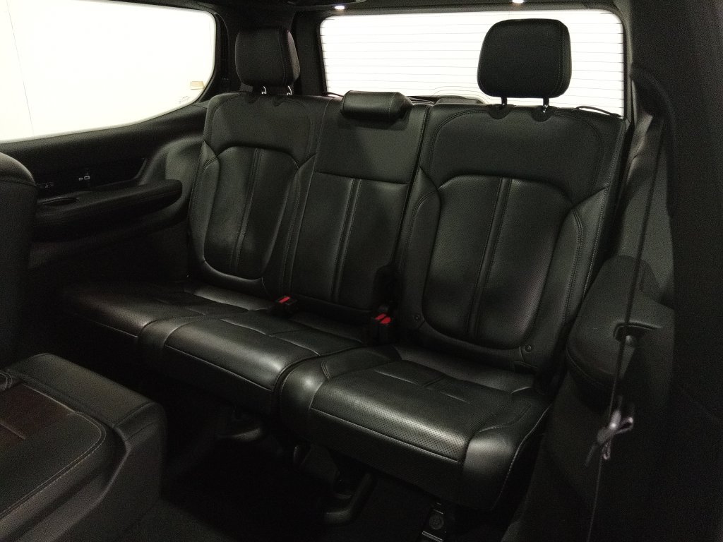 Used 2022 Jeep Grand Wagoneer Series I AWD/4WD image 13
