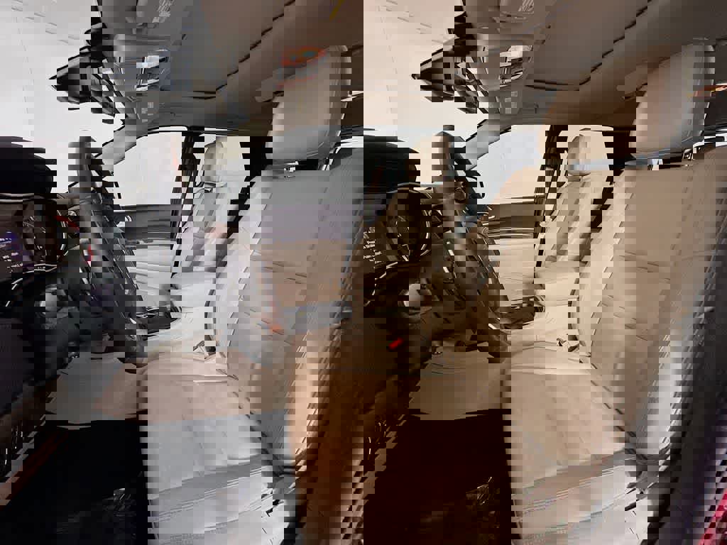 Used 2019 Dodge Durango Citadel w/ Technology Group image 15