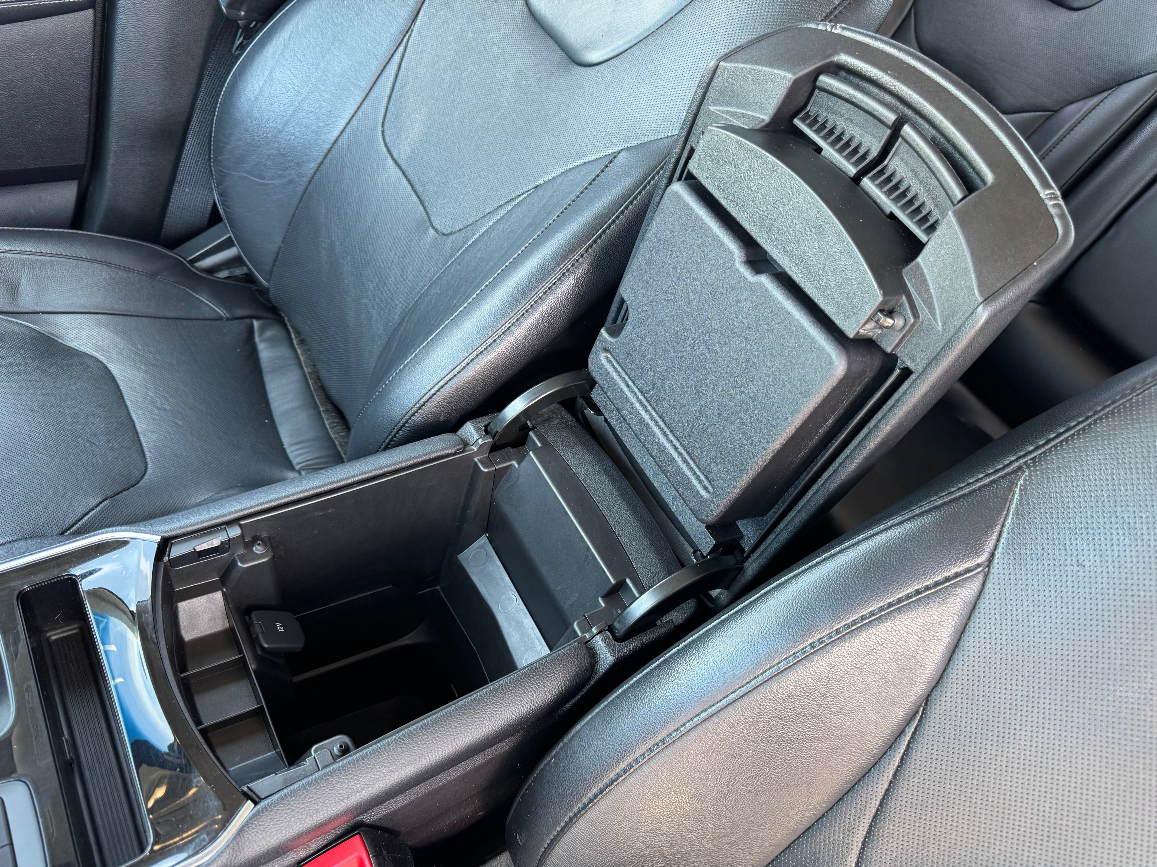 Certified 2019 Ford Edge Titanium w/ Equipment Group 301A AWD/4WD image 67