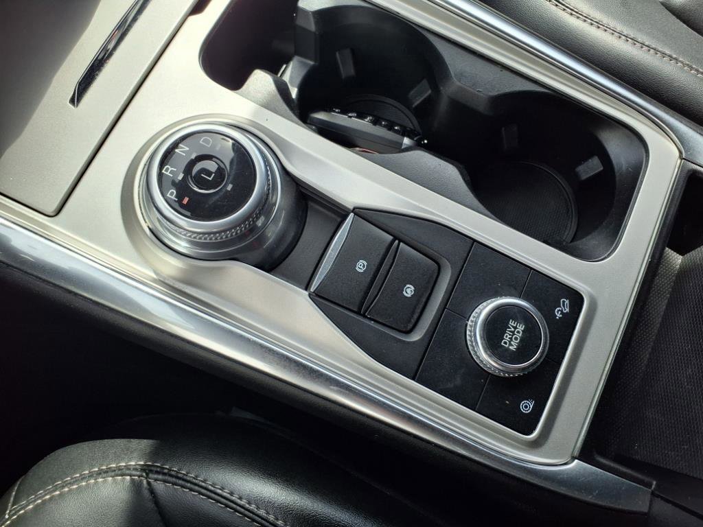 Certified 2022 Ford Explorer XLT w/ Equipment Group 202A image 20