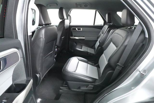 Certified 2024 Ford Explorer XLT w/ Equipment Group 202A AWD/4WD image 32