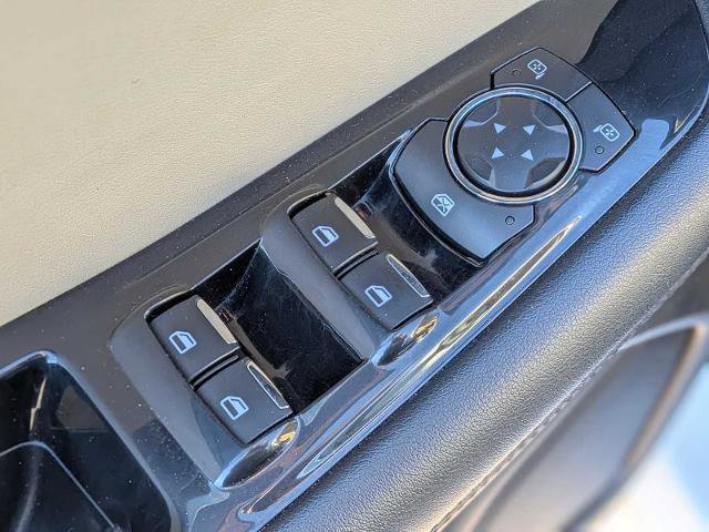 Certified 2018 Ford Edge SEL w/ Equipment Group 201A AWD/4WD image 18